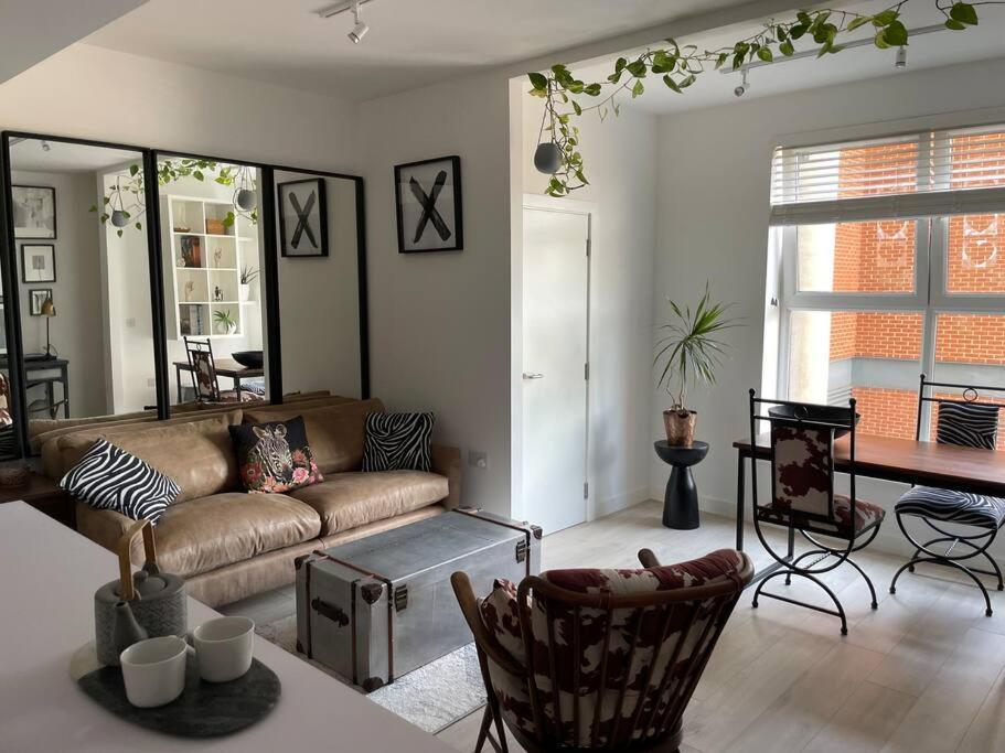 Luxury 1 Bed Ipswich Marina Apartment Free Parking מראה חיצוני תמונה